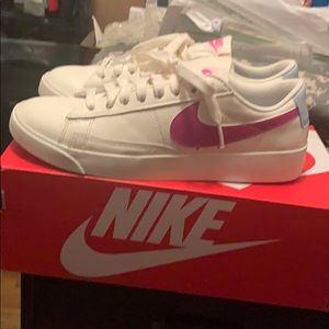 Nike blazer shoe